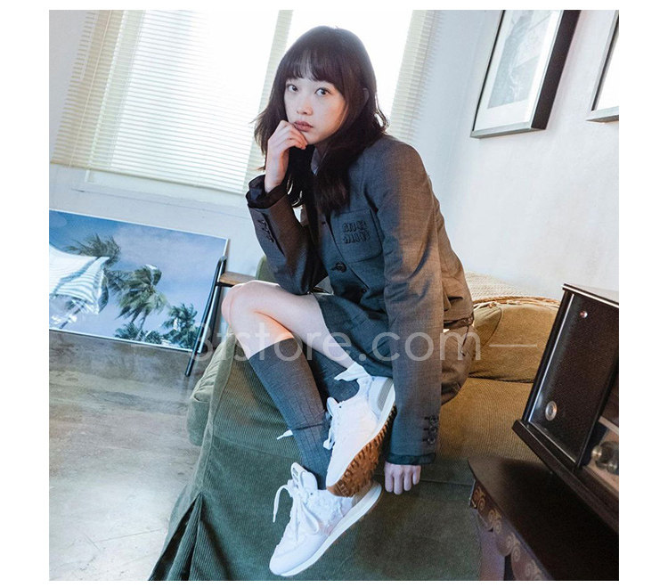 miu574w_07.jpg