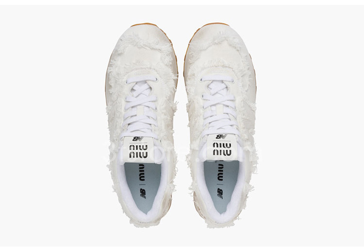 miu574w_18.jpg